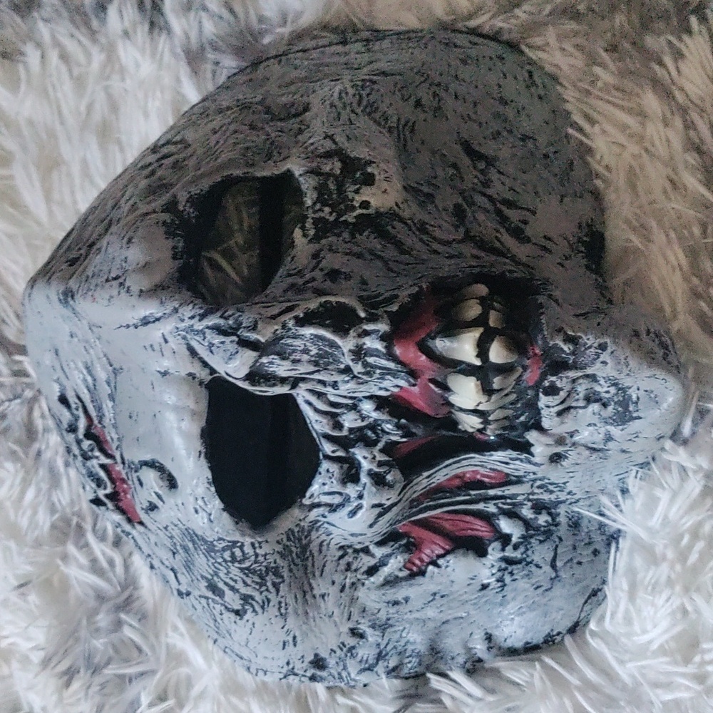 Adult face mask